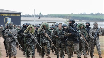 (Goiânia - GO, 26/07/2019) Presidente da República, Jair Bolsonaro, durante visita ao Comando de Operações Especiais - COPESP/EB.
Foto: Isac Nóbrega/PR. Foto: Isac Nóbrega/PR