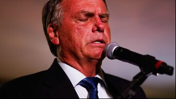 BOLSONARO BRASÍLIA DF 18.03.2025 BOLSONARO/ EDUARDO BOLSONARO EUA POLÍTICA - Em visita a uma exposição sobre o holocausto no Senado, o ex-presidente da República Jair Messias Bolsonaro afirmou que o filho Eduardo Bolsonaro se licenciou do mandato de deputado e viajou aos Estados Unidos para "combater o nazifascismo". FOTO: WILTON JUNIOR/ ESTADÃO. Foto: WILTON JUNIOR