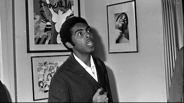 Gilberto Gil na gravadora Philips em 23/7/1969, às vésperas de partir para o exílio em Londres. Foto: Acervo Estadão